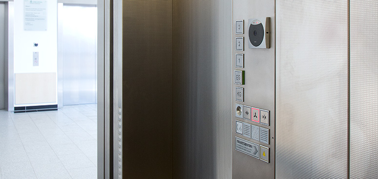 Terminal mural Dialock WT 100 MOT pour la commande d'ascenseur